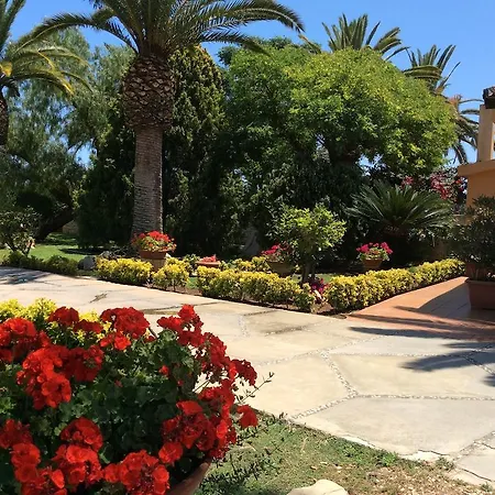 Dolce Casa Bed & Breakfast Syracuse